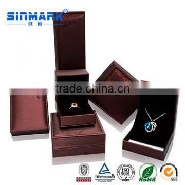 China Manufacturers Wholesale Wine Red Custom PU Jewelry Box photo-3