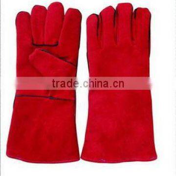 Welding Gloves in Red Color