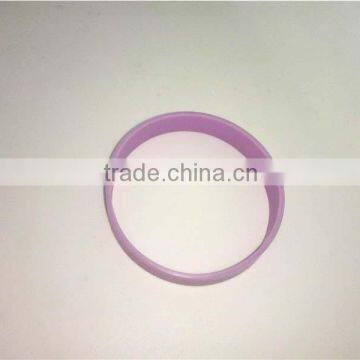 Colorful Silicone Hand Chains Waterproof Sports Girls Bracelet Made in China photo-2