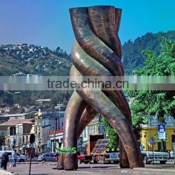 Bronze famous Chile's monument statue