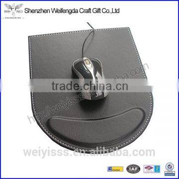 Comfortable Faux Leather Square Mouse Pad With Wrist Rest