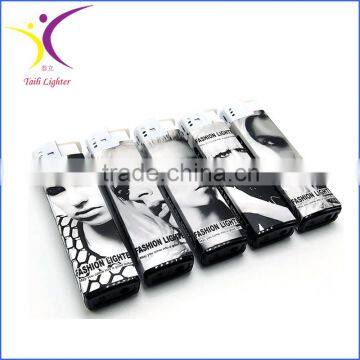 Wrapper lighters customzied refillable plastic gas lighter