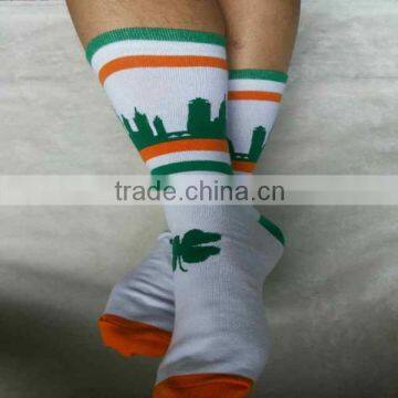 Wholesale custom deisgns jacquard high quality nylon socks for men