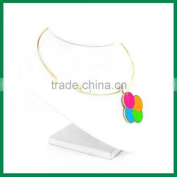 Round Pendant with Fluorescent Color Metal Collar