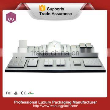 Custom Black Jewelry Set Display Trays Rings For Jewel Display Window
