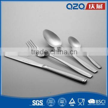 Wholesale material safety and health family party stainless steel set of cutlery