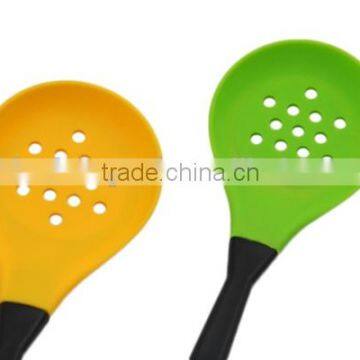kitchen utensil set, colorful slotted spoon, great design for kitchen utensil sets