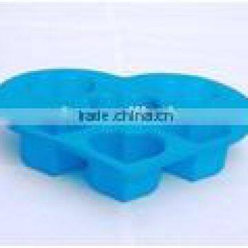 6 cup heart mould