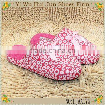 2016 Factory Direct Sales Ladies Indoor Cotton Slippers Low Price Warm Slippers                        
                                                Quality Choice