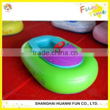 2015 Amusement Park Popular Adult Electric Battery Bumper Boat photo-2