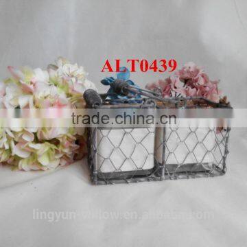 wire mesh planting baskets for wholesale with glass bottle