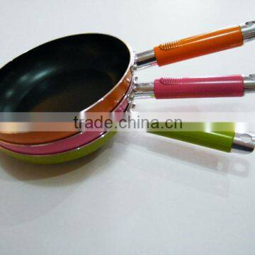 Alu. black non-stick bakelite handle frying pan