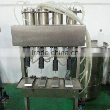 High Accuracy and Low Price Vacuum Negative Pressure Small Perfume Bottle Filling Machine photo-3