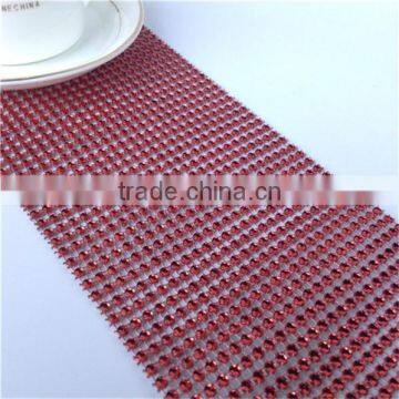 Beautiful Diamond Mesh Fabric Cheap Table Runners for Fancy Banquet photo-4