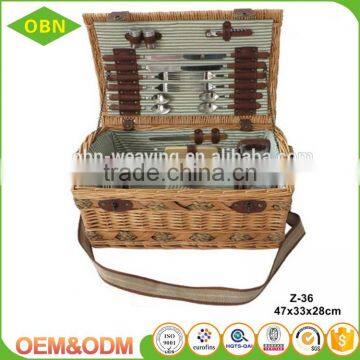 2017 New Style Wicker Basket, Brown Picnic Basket Set With Belt for Four Person photo-2