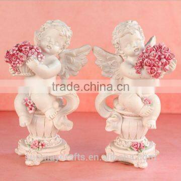 Wholesale custom small angel figurines with flowers