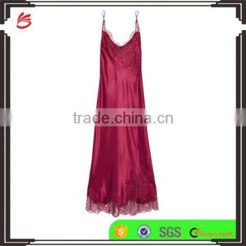 Wholesale Fashionable and Cozy Women Sexy Spaghetti Satin Night Sleepwear with Lace around Hem