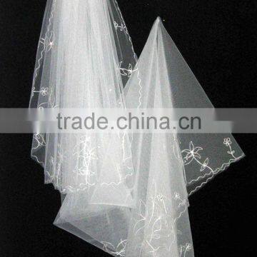 2016 New Fashion Beautiful Wedding Veils Two Layers Lace Trim Bridal Veils