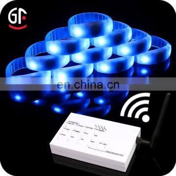 New Business Ideas 433/868/915MHz Wireless RGB LED Controller Bracelet RFID 2 in 1 Function photo-4