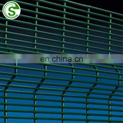 China Wholesale Iron and Steel 358 Mesh Fence Corrosion Resistant  High Security Mesh Fence