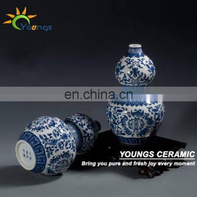 Retail Wholesale Traditional Handpainted Chinese Blue And White Porcelain Vases Pots