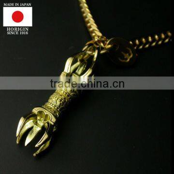 Luxury and Original pure gold pendant with Stylish made in Japan