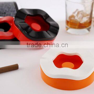 D439 Melamine Ashtray with Lid for Sale