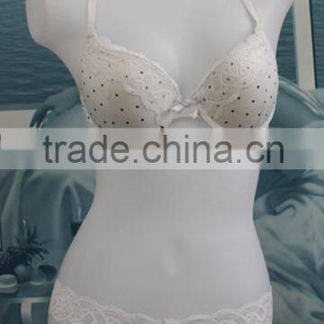 2016 sexy lace lady bra panty set,white black dot sexy bras set