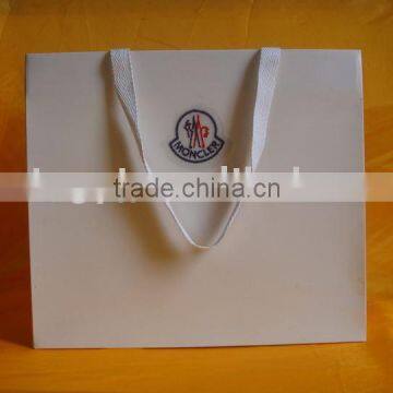 White carry packaging shopping paper bag Design