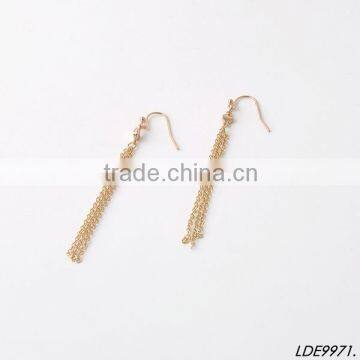 Gold tassel fasion earrings