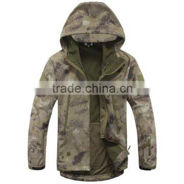 Outdoor soft shell waterproof camo jacket