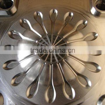 Guangzhou Guangdong Plastic Mold Factory photo-2