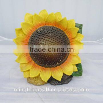 Outdoor solar power resin sunflower garden lighting