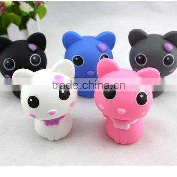 HOT Sale Super Cute Cat Plastic Vinyl Toys/Custom Made Animal Shaped Plastic Vinyl Toy/OEM design Plastic Vinyl Toy Manufacturer