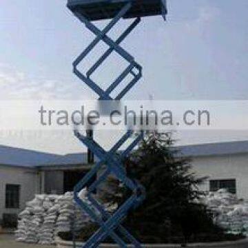 movable hydraulic elevator platform