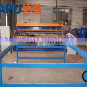 2.5-6mm wire mesh fence welding machine factory