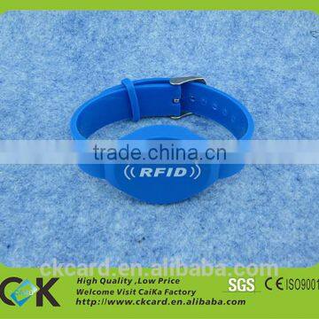 Competitive price soft PVC waterproof RFID bracelet