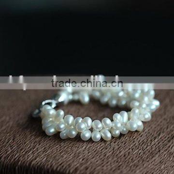 Wholesale 7-8 mm White Rice Shape Freshwater Pearl Bracelet photo-2