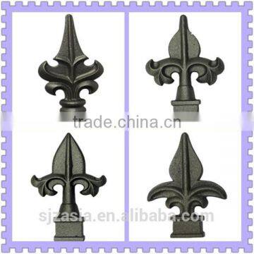 ornamentos de ferro fundido