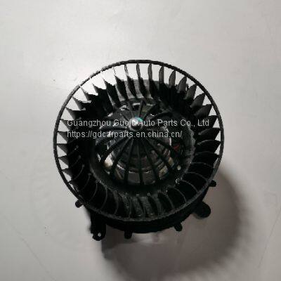 Blower motor OE 2208203142 FOR BENZ