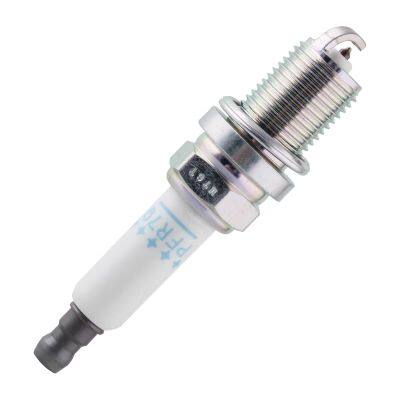 Wholesale Original Genuine NGK Spark Plug Double Platinum PFR7Q 7963 Car Engine Spark Plug for VW photo-2
