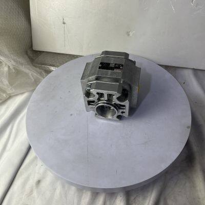 New REXROTH R900932121 PGF3-3X/025RL07VM Hydraulic Gear Pump 1-Year Warranty