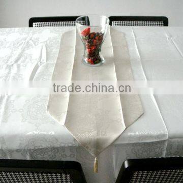 HOT SELLING CHEAP 100%POLYESTER SOLID Damask Table Cloth