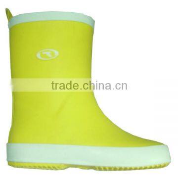 solid color kids rain boots,high quality rubber boots,cheap customized gum boots