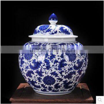 Jingdezhen hot sell Blue and white Ceramic Jars for home deco