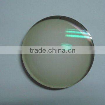 1.56 middle index photochromic lens