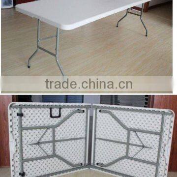Wholesale Outdoor White Stong And Lightweight Cheap Durable Leisure Plastic Folding Table