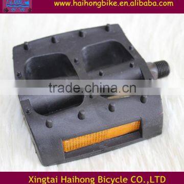 Manufacturer of plastic wide bicycle pedals passed ISO9001