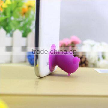 New design Cute Cartoon Suction Cup Mini Pig Mobile Phone Holder Stand