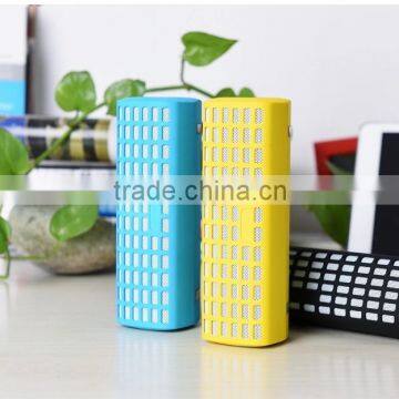 wireless mini cheap bluetooth speaker with SOS function
